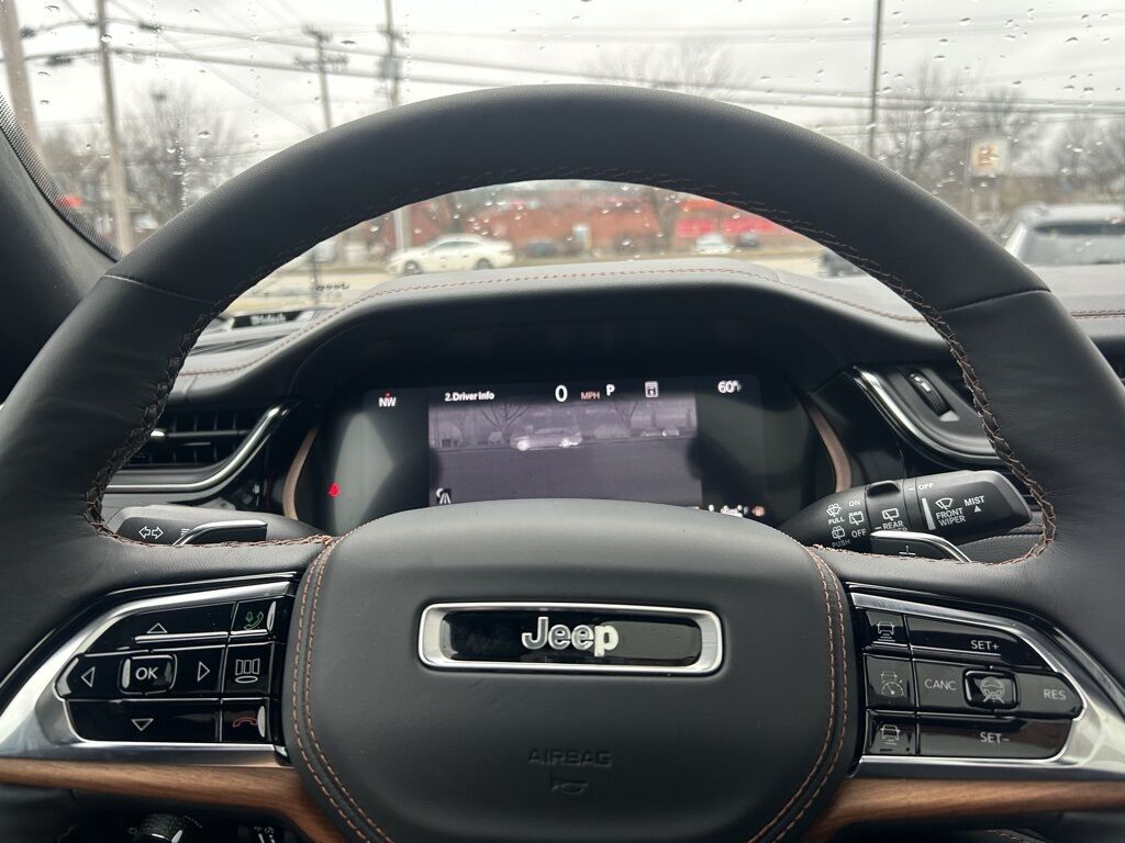 2025 Jeep Grand Cherokee L Summit Crestwood KY
