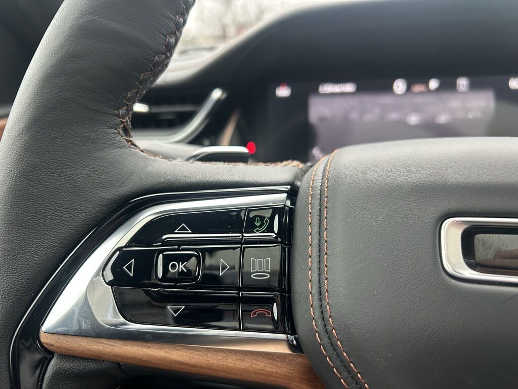 2025 Jeep Grand Cherokee L Summit Crestwood KY