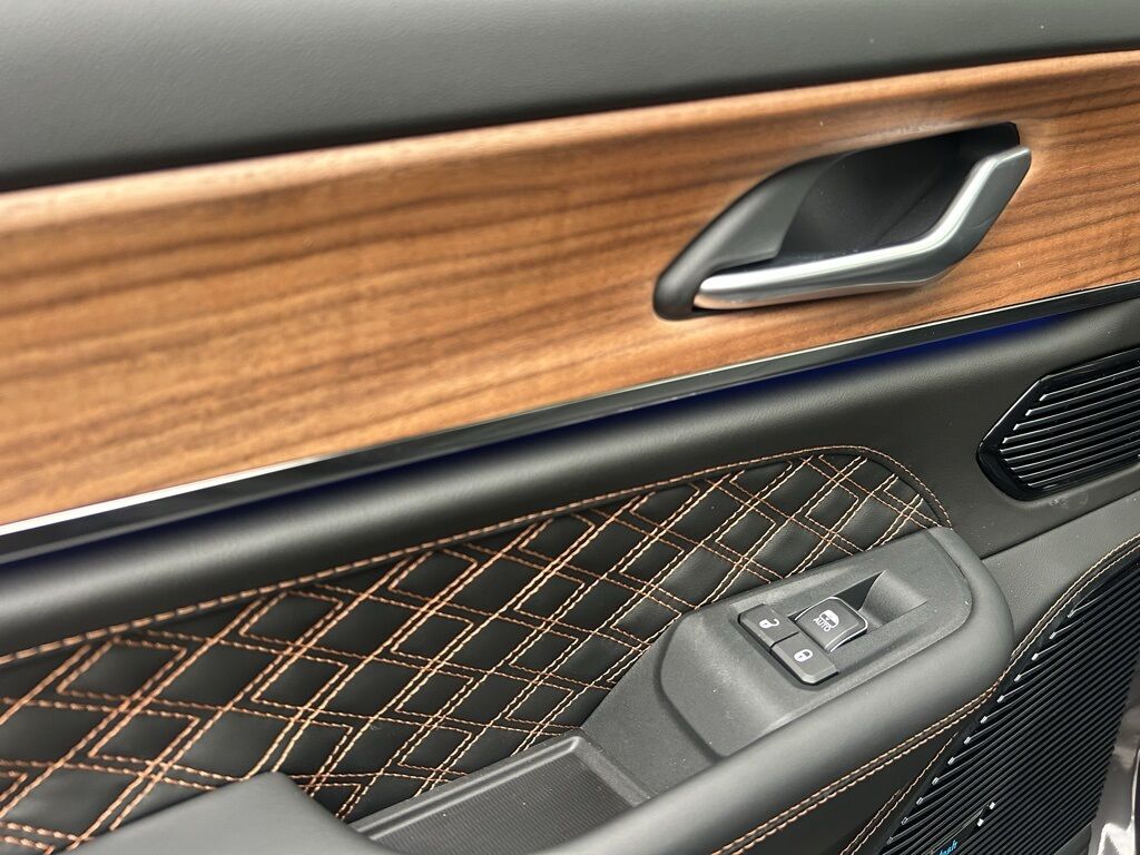 2025 Jeep Grand Cherokee L Summit Crestwood KY