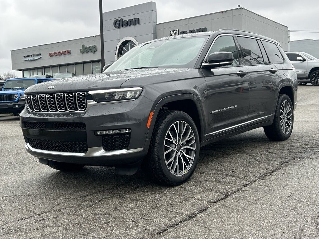 2025 Jeep Grand Cherokee L Summit Crestwood KY