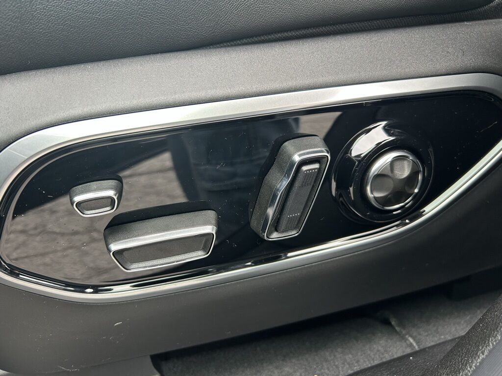 2025 Jeep Grand Cherokee L Summit Crestwood KY