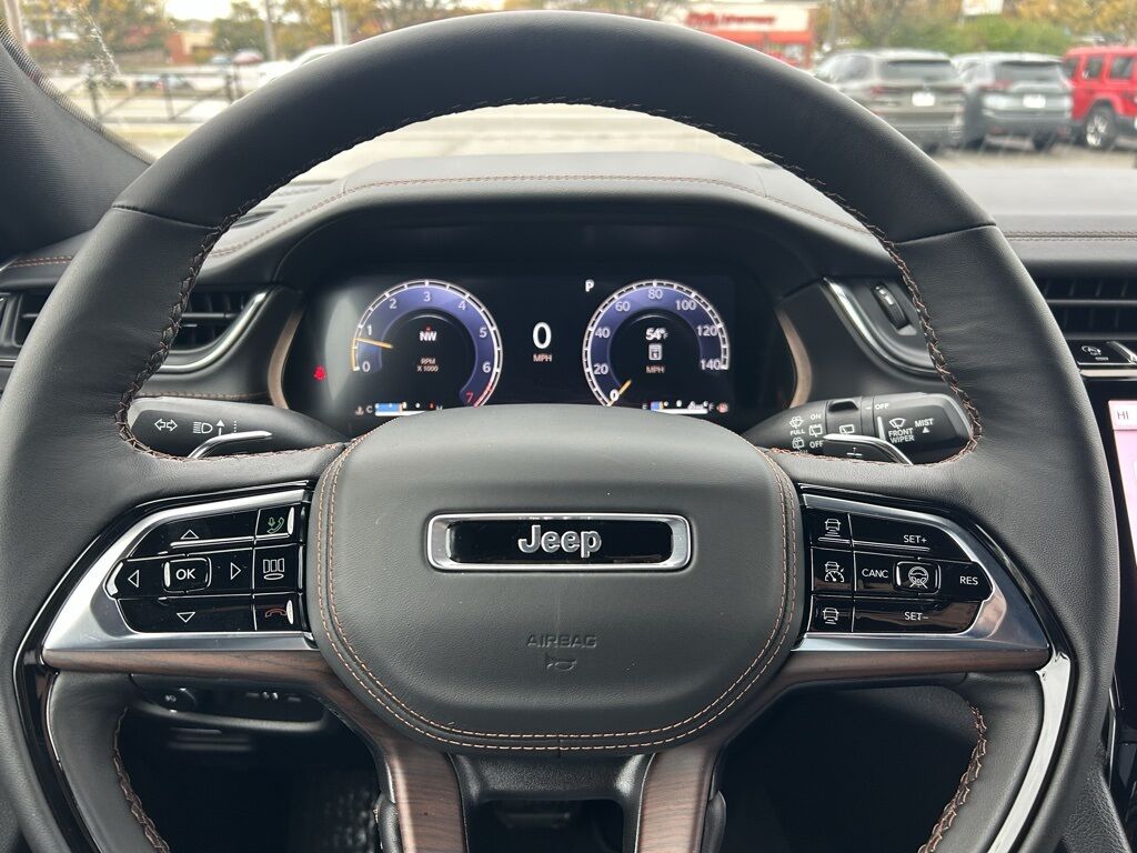 2025 Jeep Grand Cherokee L Summit Crestwood KY