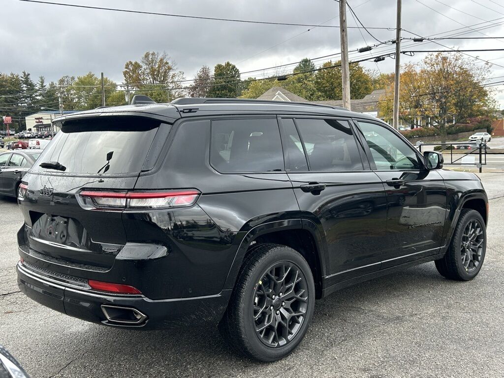 2025 Jeep Grand Cherokee L Summit Crestwood KY