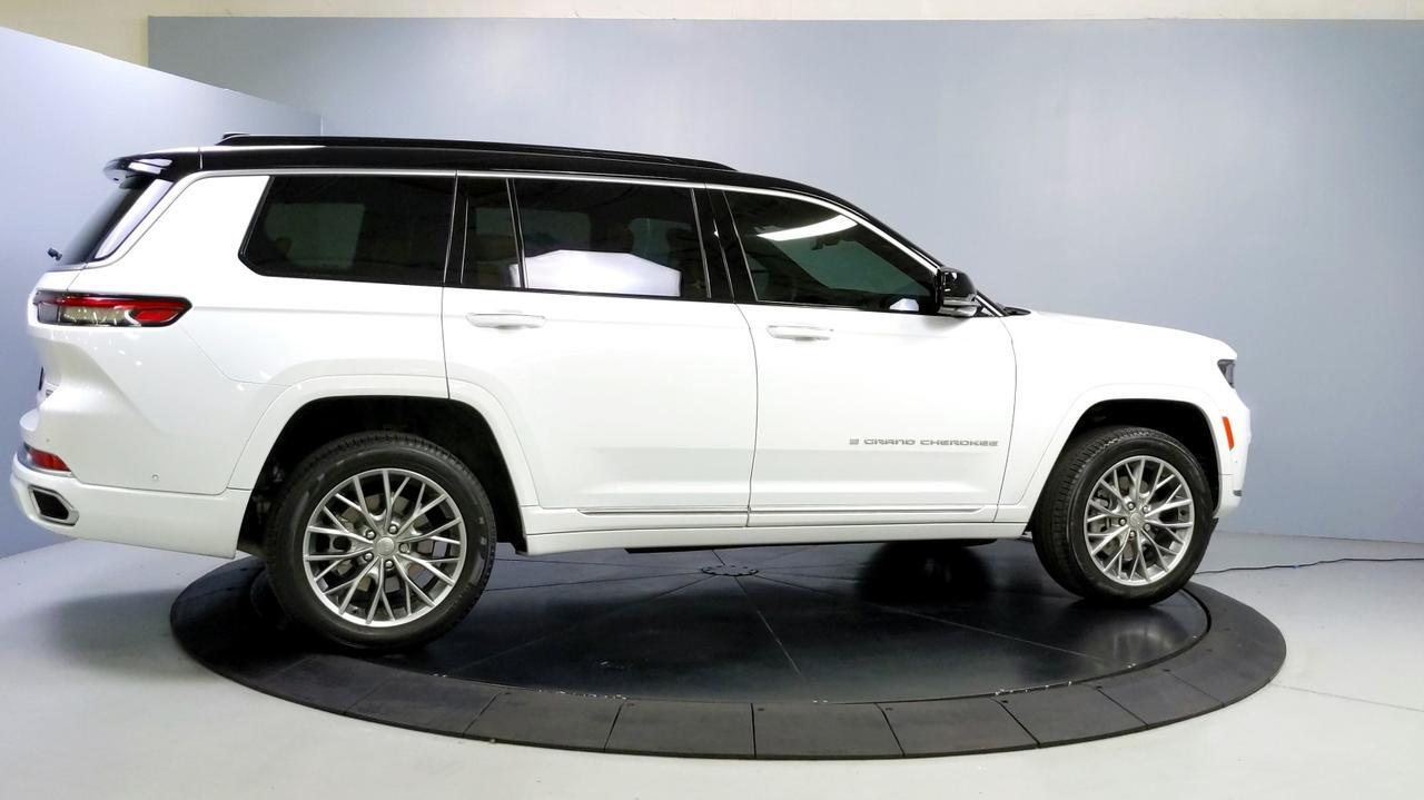 2025 Jeep Grand Cherokee L Summit St. Charles  IL