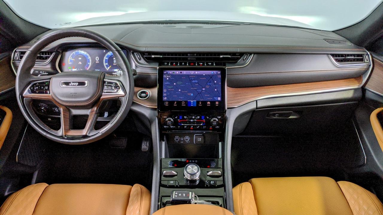 2025 Jeep Grand Cherokee L Summit St. Charles  IL