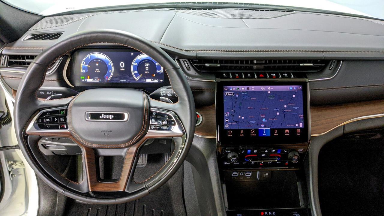 2025 Jeep Grand Cherokee L Summit St. Charles  IL