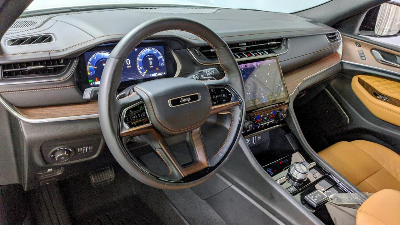 2025 Jeep Grand Cherokee L Summit St. Charles  IL