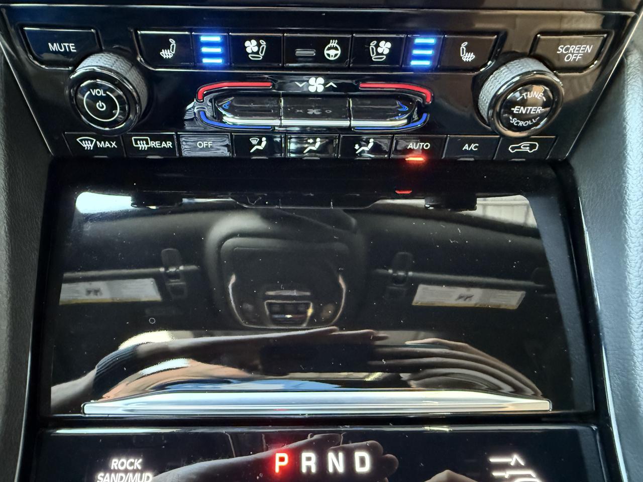 2025 Jeep Grand Cherokee L Summit Knoxville TN