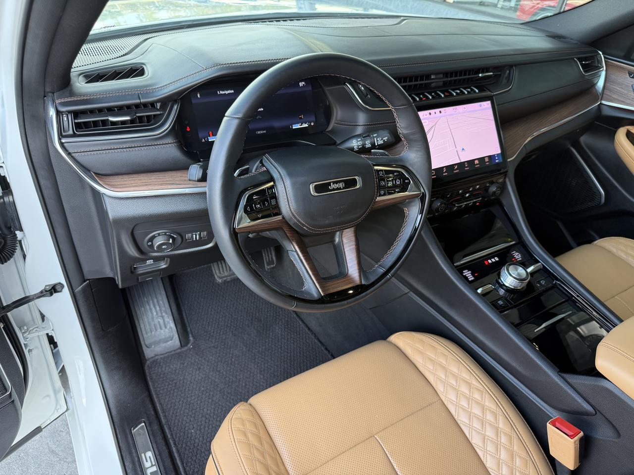 2025 Jeep Grand Cherokee L Summit Knoxville TN