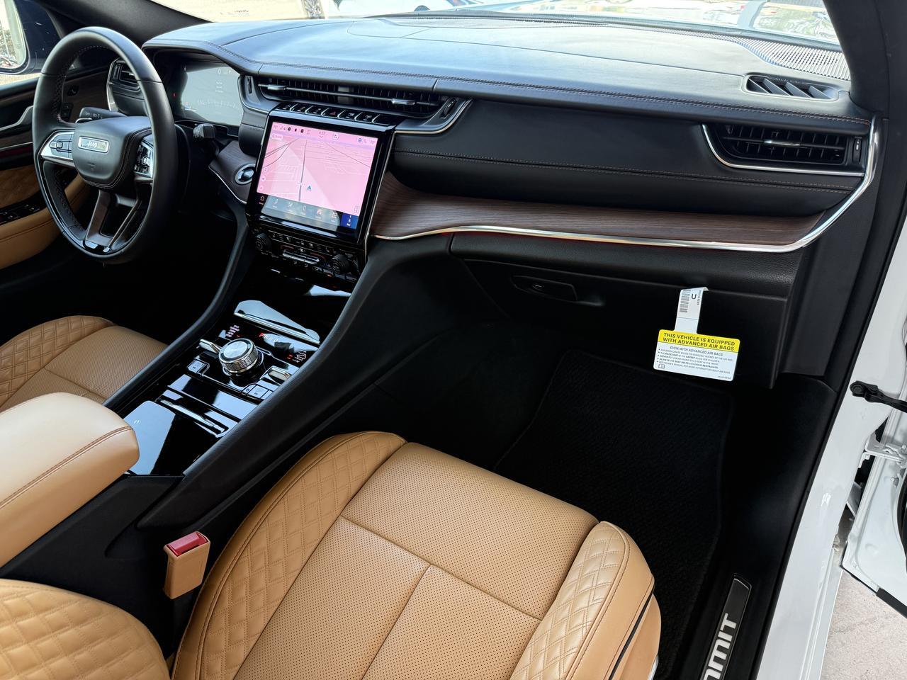 2025 Jeep Grand Cherokee L Summit Knoxville TN