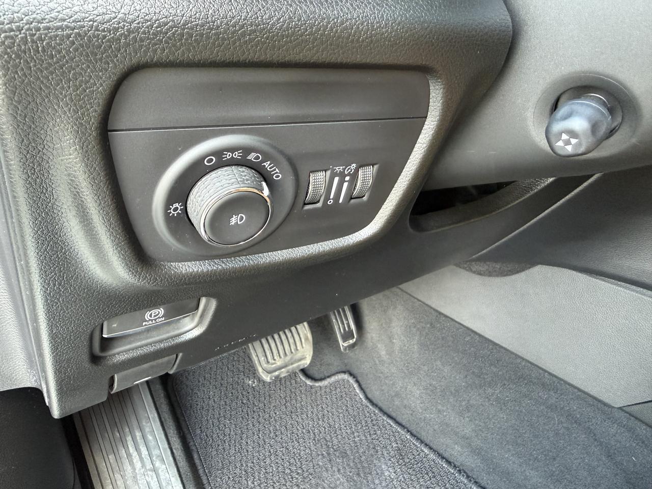 2025 Jeep Grand Cherokee L Summit Knoxville TN