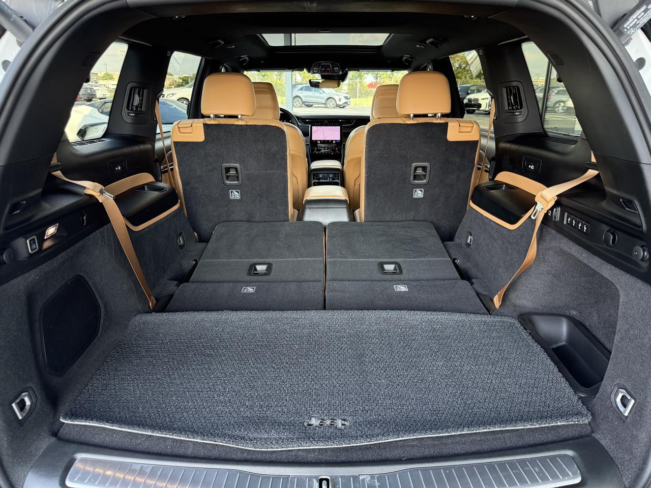 2025 Jeep Grand Cherokee L Summit Knoxville TN