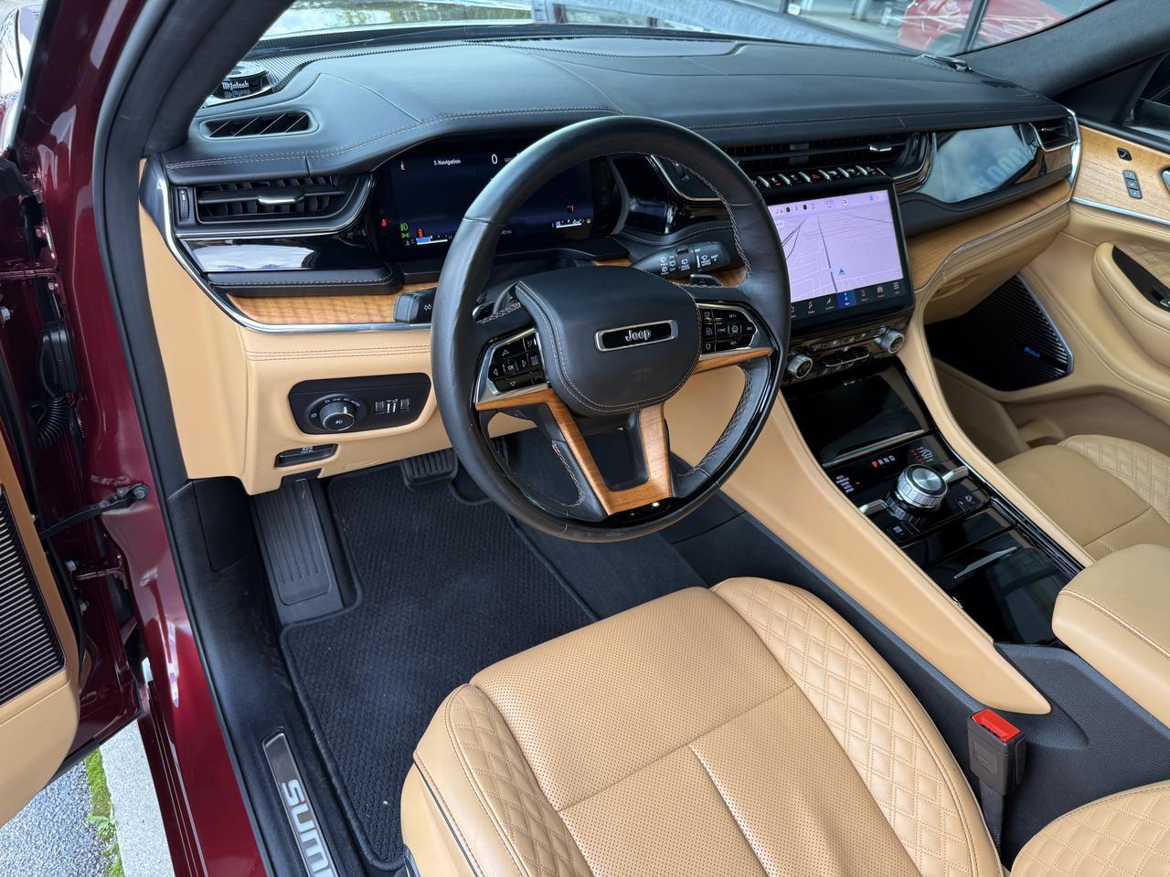 2025 Jeep Grand Cherokee L Summit Reserve Knoxville TN