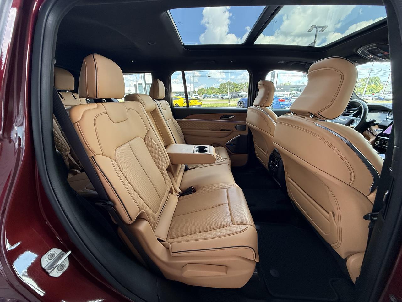 2025 Jeep Grand Cherokee L Summit Reserve Knoxville TN