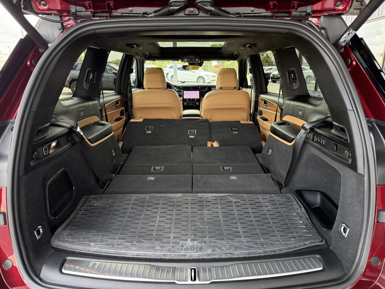 2025 Jeep Grand Cherokee L Summit Reserve Knoxville TN