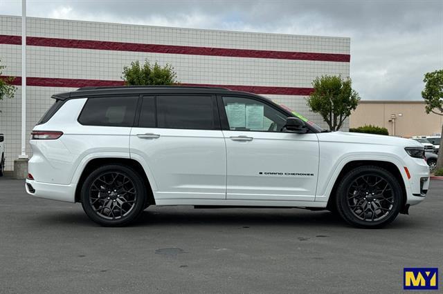 2025 Jeep Grand Cherokee L Summit Reserve Salinas CA