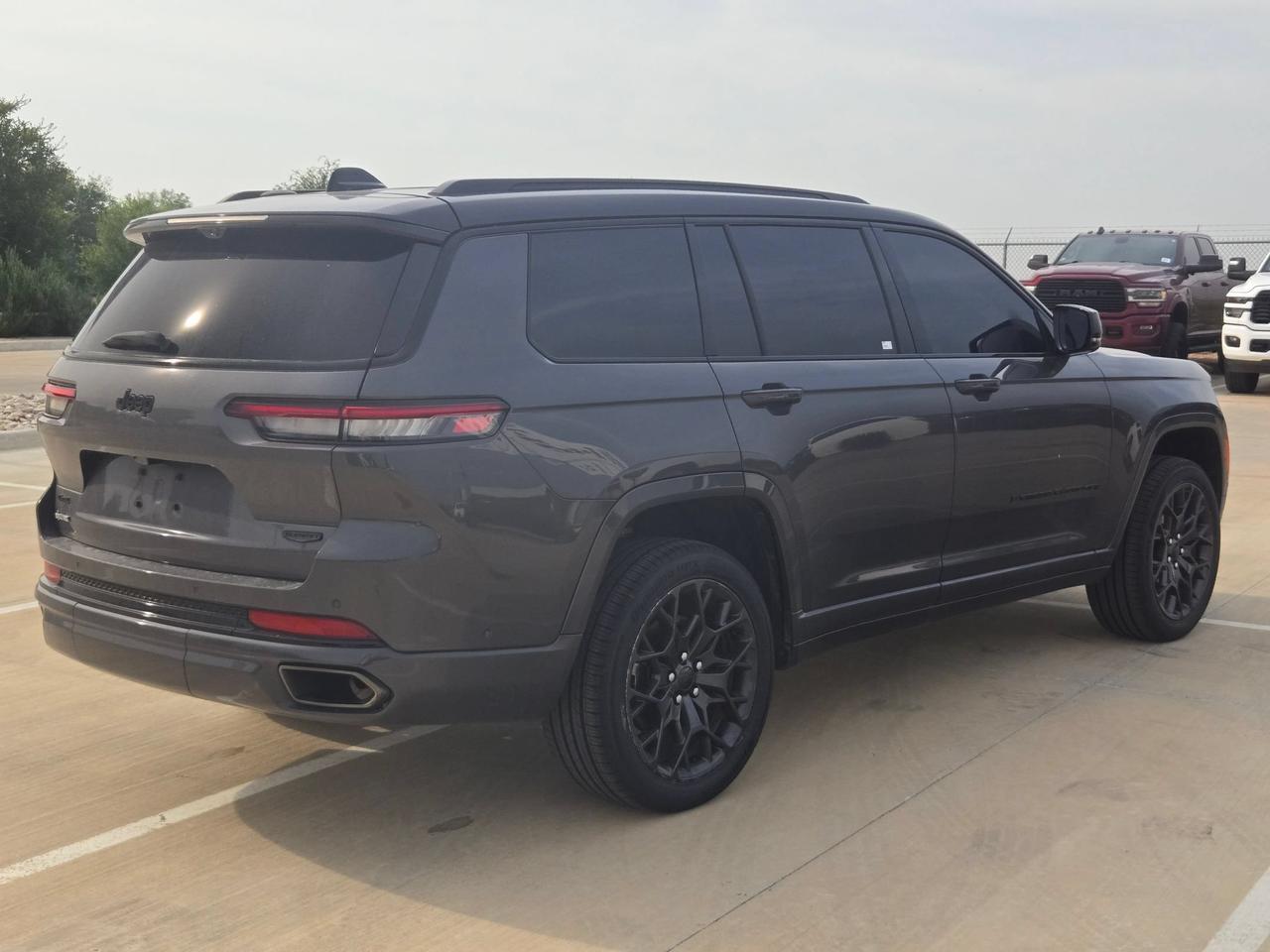 2025 Jeep Grand Cherokee L Summit Reserve