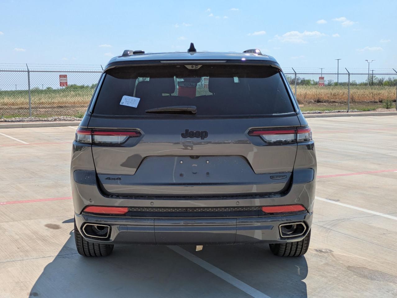 2025 Jeep Grand Cherokee L Summit Reserve Castroville TX