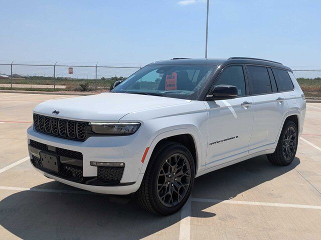 2025 Jeep Grand Cherokee L Summit Reserve Castroville TX