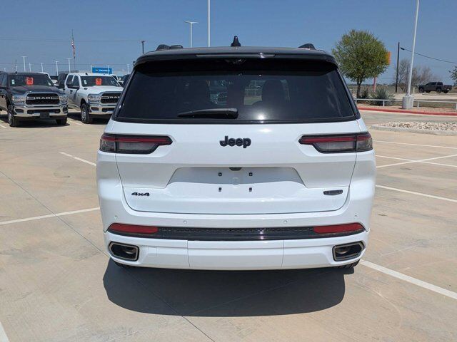 2025 Jeep Grand Cherokee L Summit Reserve Castroville TX