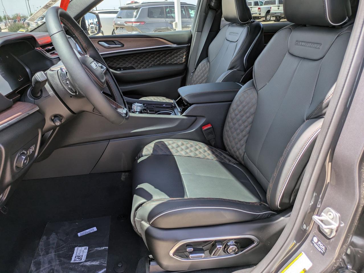 2025 Jeep Grand Cherokee L Summit Castroville TX