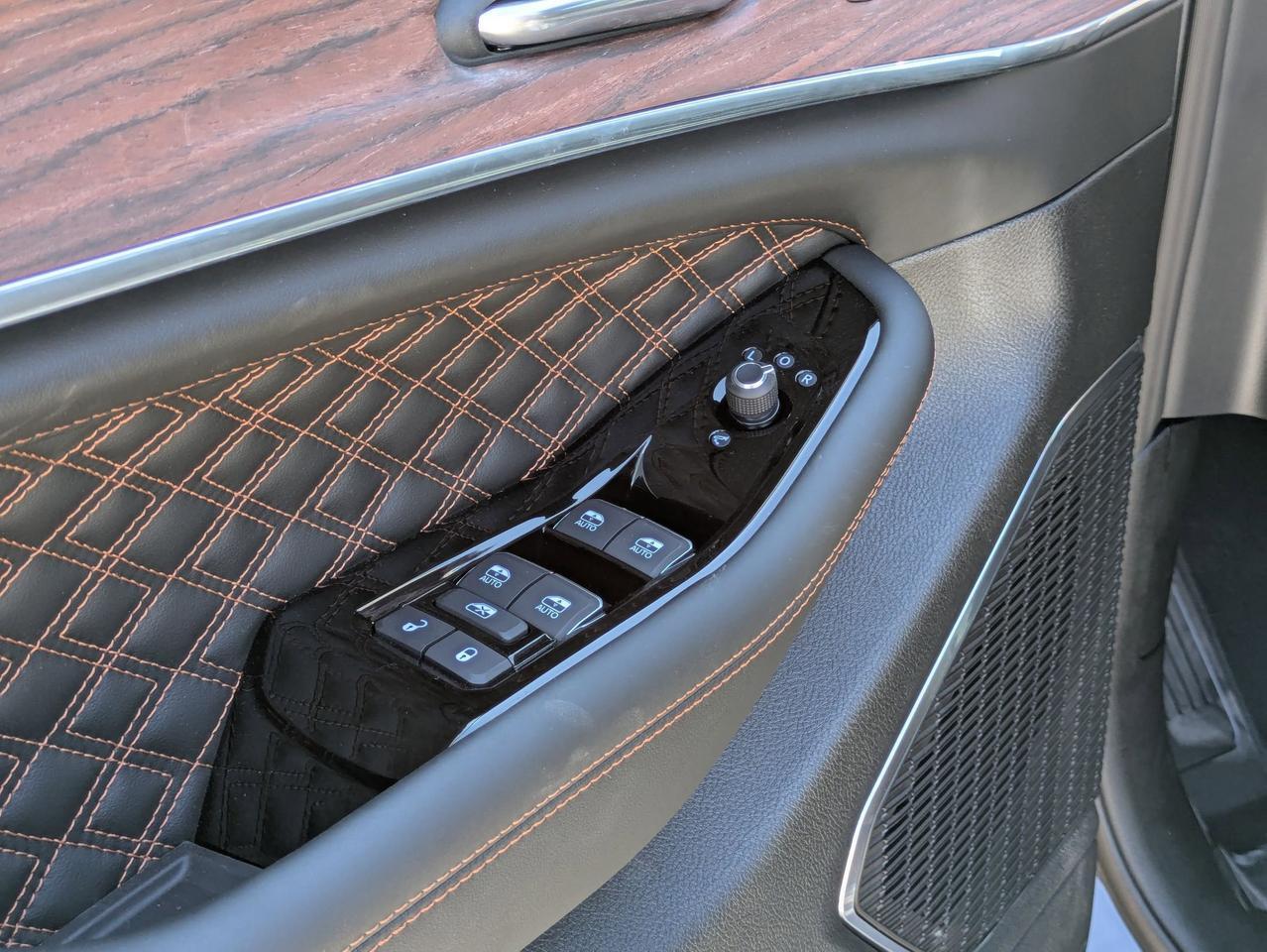 2025 Jeep Grand Cherokee L Summit Castroville TX