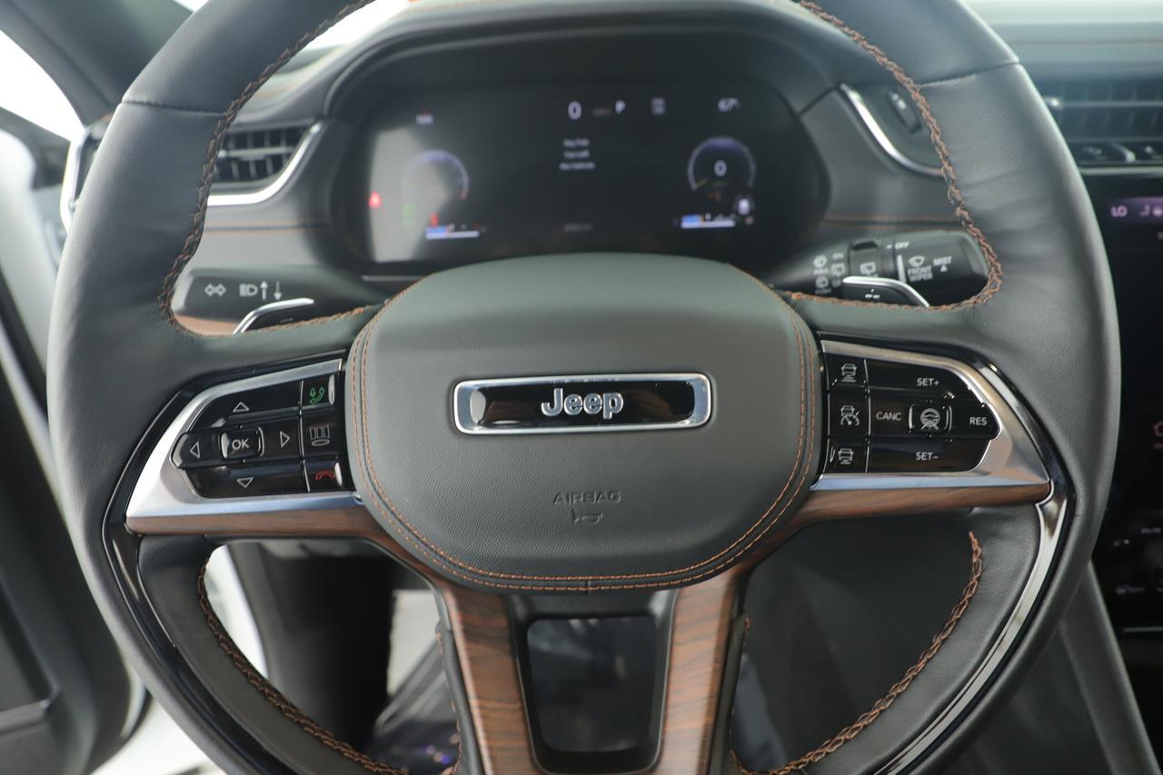 2025 Jeep Grand Cherokee L Summit New Braunfels TX