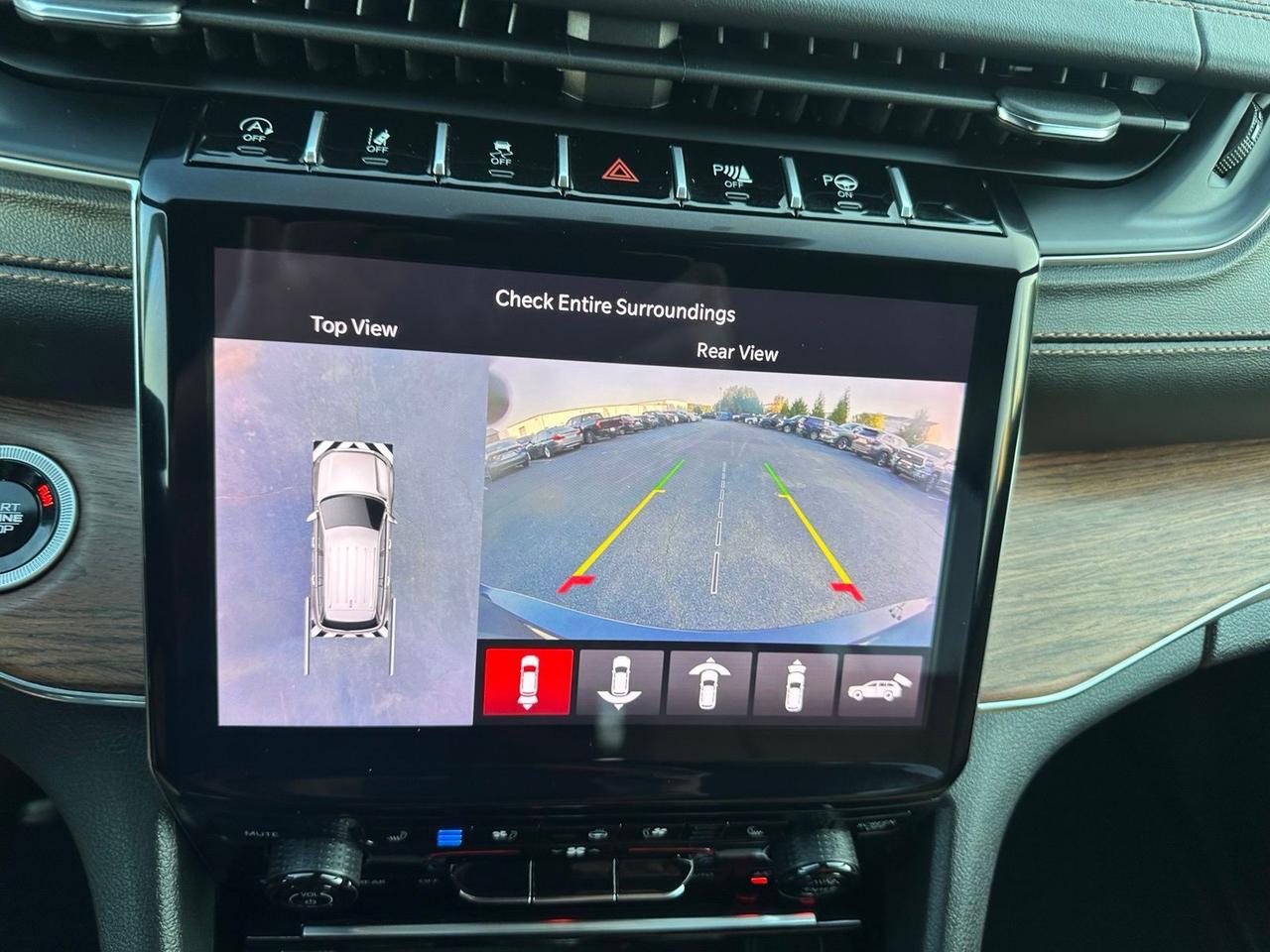 2025 Jeep Grand Cherokee L Summit Fredericksburg VA