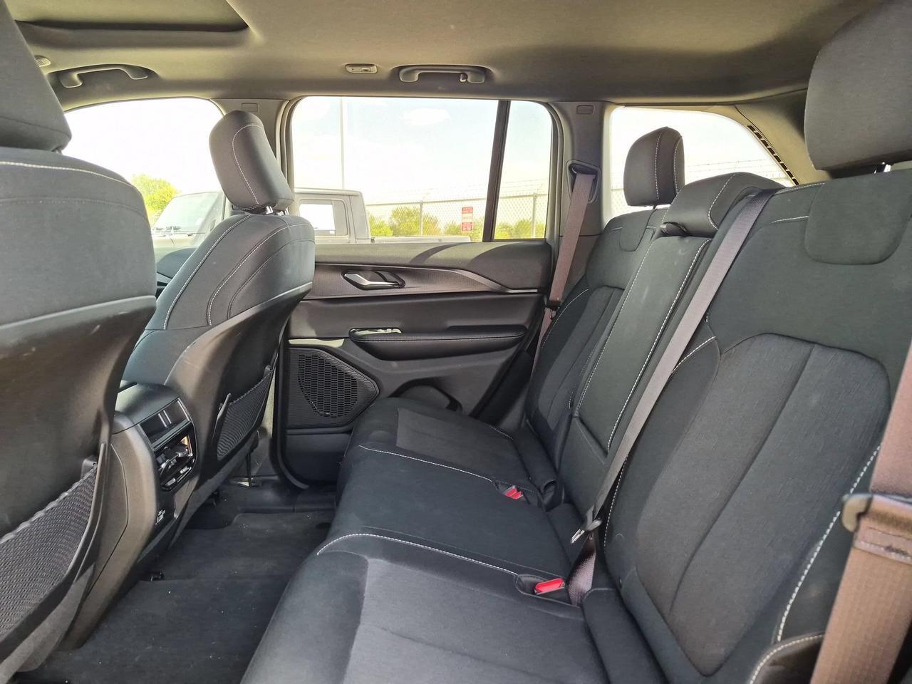 2025 Jeep Grand Cherokee LARE Castroville TX