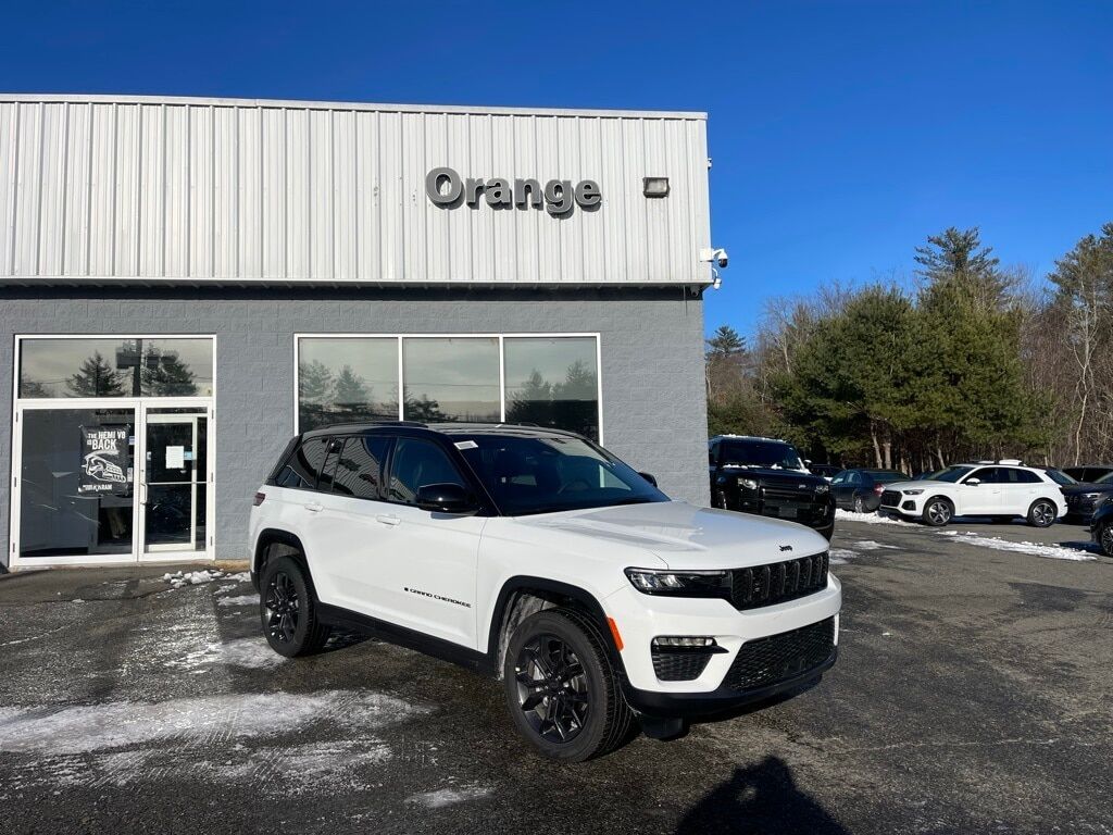 2025 Jeep Grand Cherokee LIMITED 4X4 Orange MA