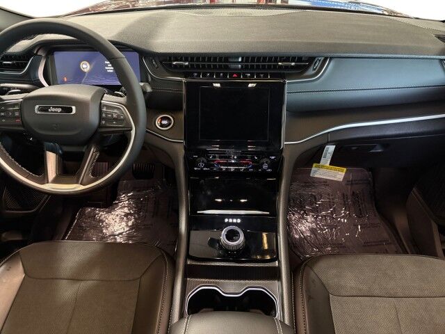 2025 Jeep Grand Cherokee Laredo Burnet TX