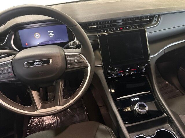 2025 Jeep Grand Cherokee Laredo Burnet TX