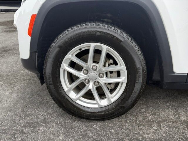 2025 Jeep Grand Cherokee Laredo Burnet TX