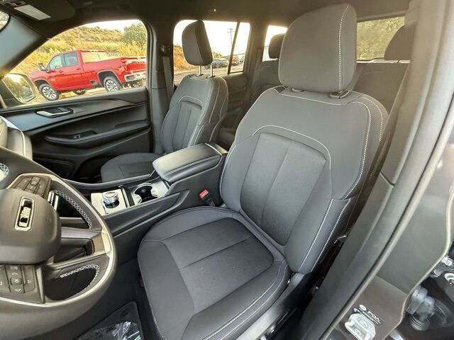 2025 Jeep Grand Cherokee Laredo TX 2025 Jeep Grand Cherokee Laredo TX