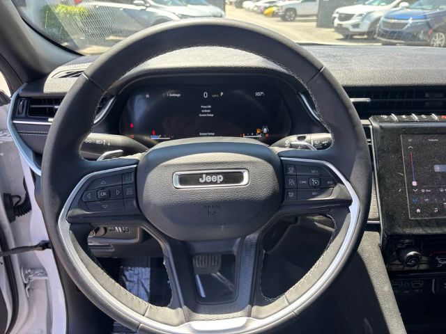 2025 Jeep Grand Cherokee Laredo 4x4 Mesa AZ
