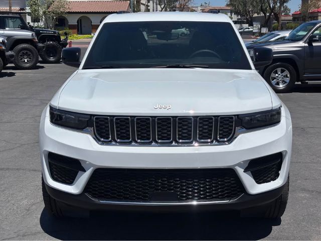 2025 Jeep Grand Cherokee Laredo 4x4 Mesa AZ