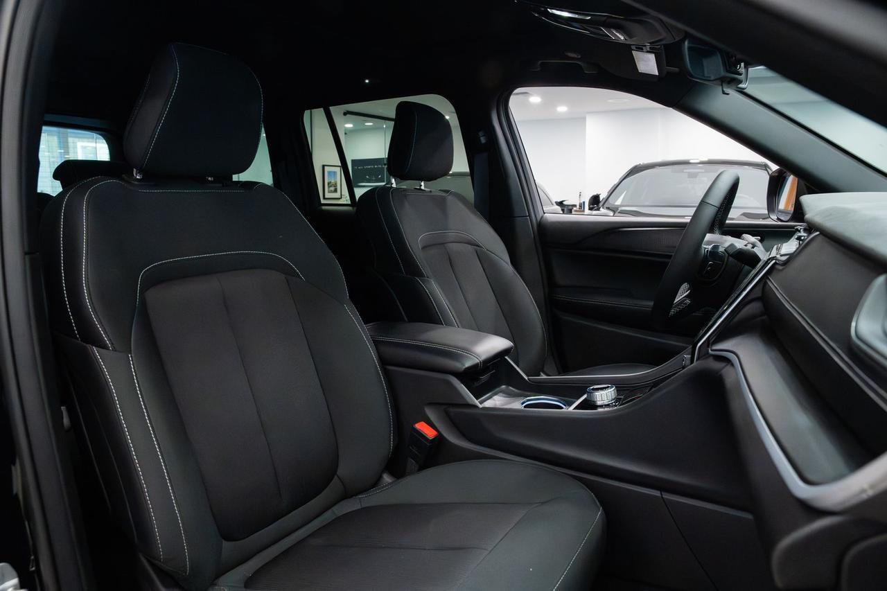 2025 Jeep Grand Cherokee Laredo Gladstone OR