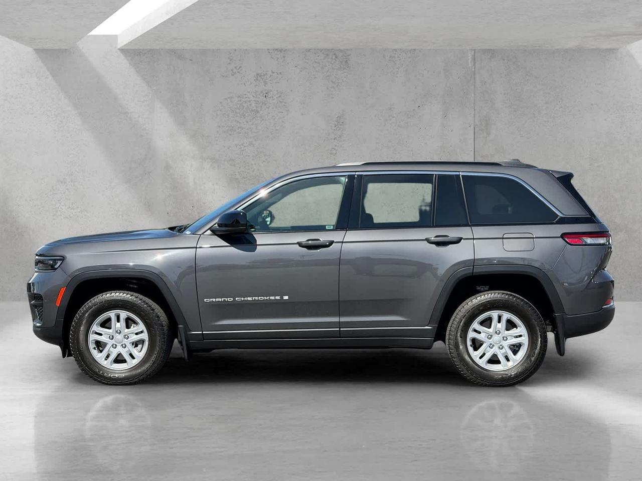 2025 Jeep Grand Cherokee Laredo Irving TX