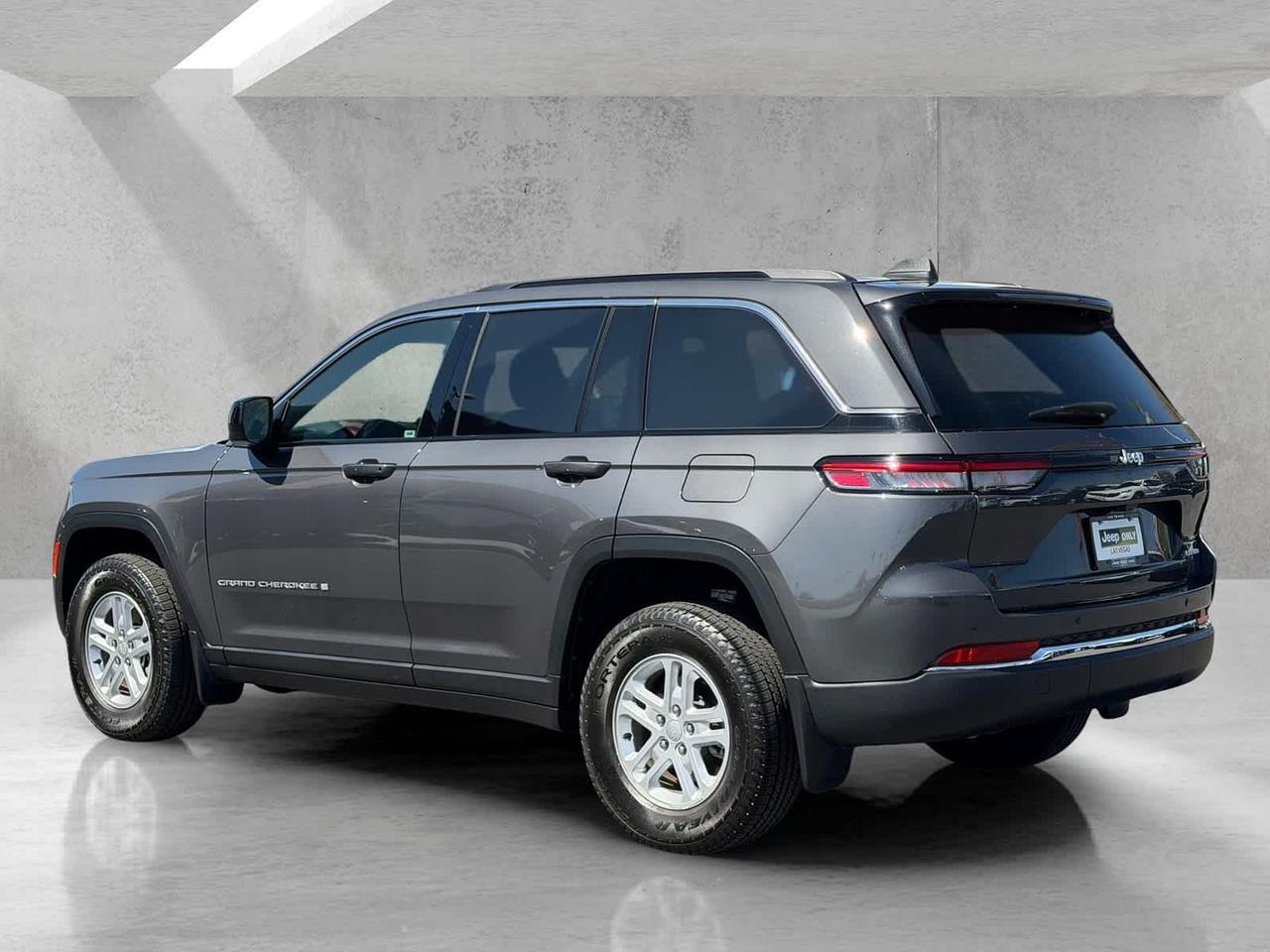 2025 Jeep Grand Cherokee Laredo Irving TX