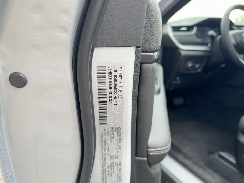 2025 Jeep Grand Cherokee Laredo Gresham OR