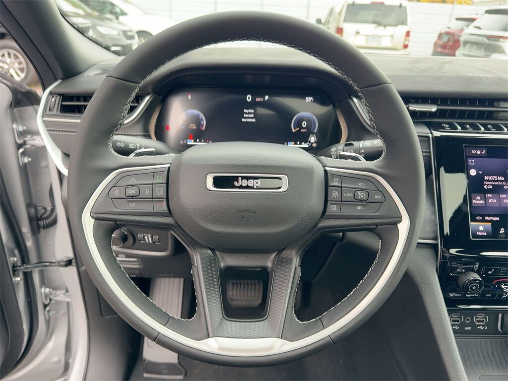 2025 Jeep Grand Cherokee Laredo Gresham OR