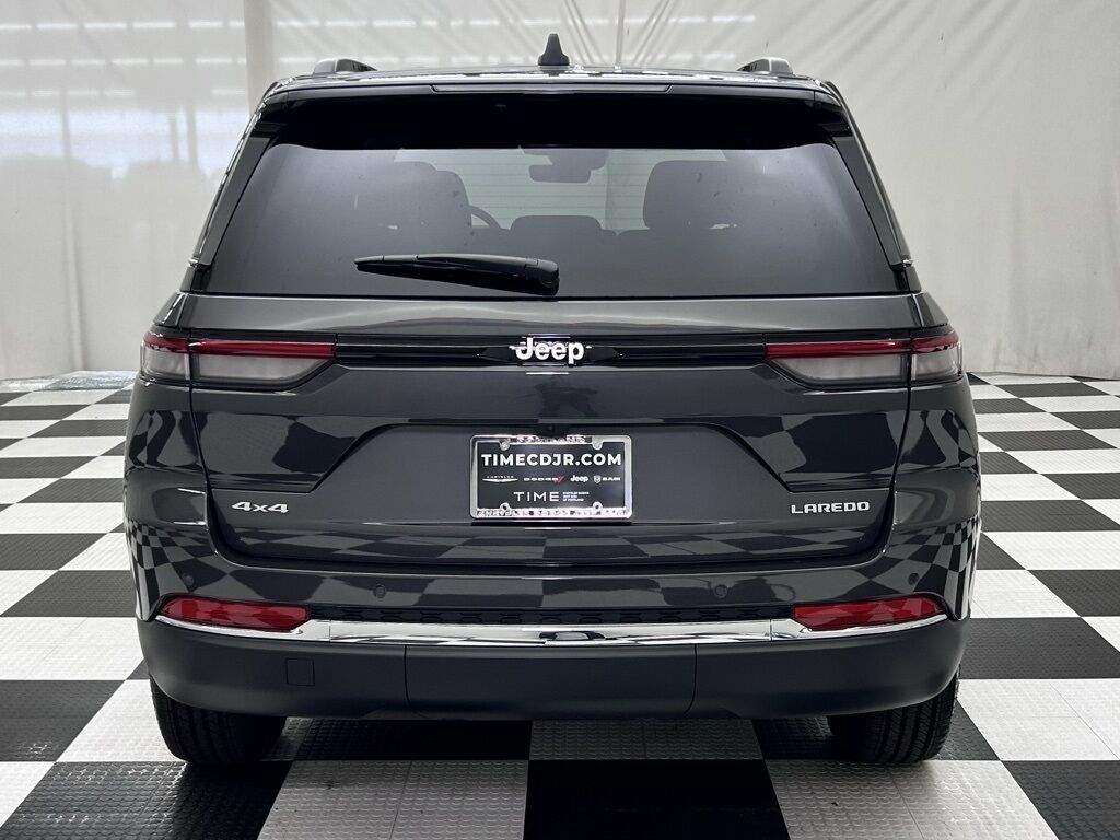 2025 Jeep Grand Cherokee Laredo Portland OR
