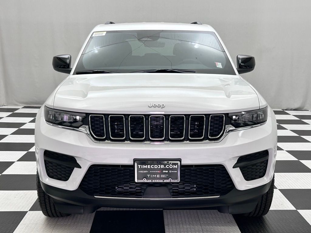 2025 Jeep Grand Cherokee Laredo Portland OR