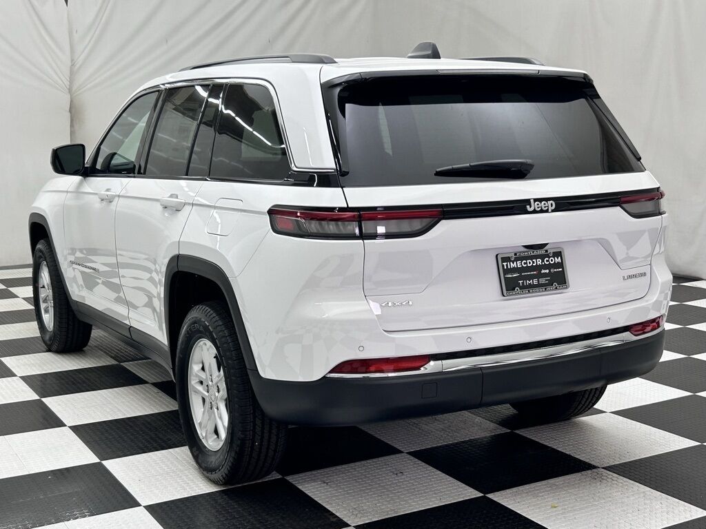 2025 Jeep Grand Cherokee Laredo Portland OR