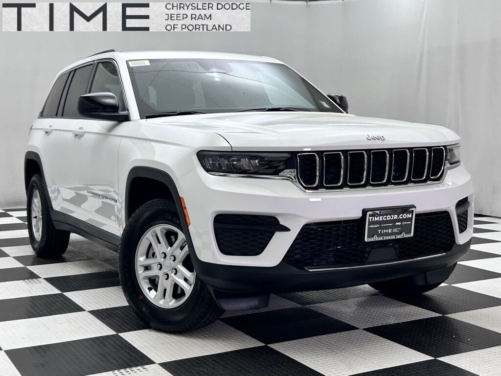 2025 Jeep Grand Cherokee Laredo Portland OR