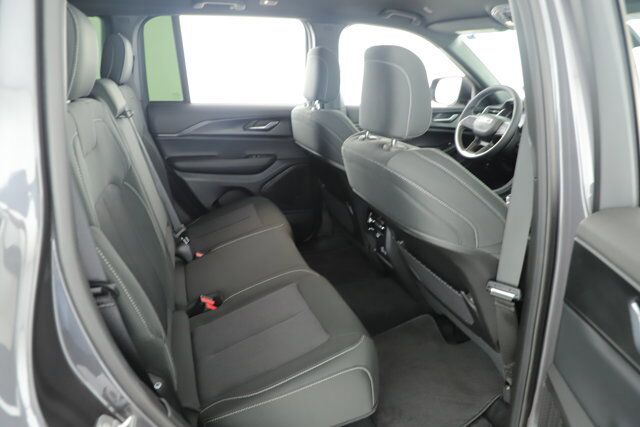 2025 Jeep Grand Cherokee Laredo New Braunfels TX