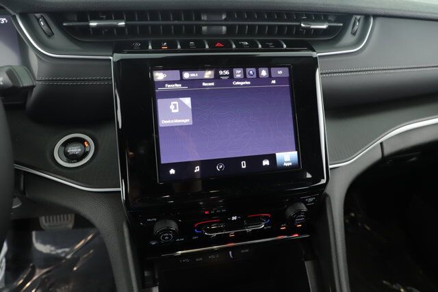 2025 Jeep Grand Cherokee Laredo New Braunfels TX