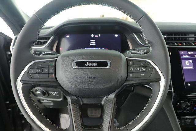 2025 Jeep Grand Cherokee Laredo New Braunfels TX