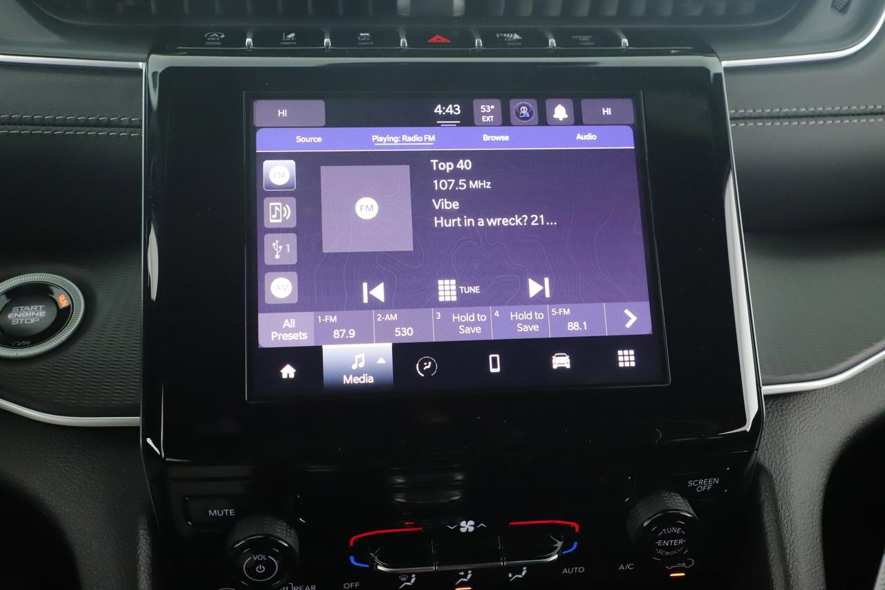 2025 Jeep Grand Cherokee Laredo New Braunfels TX