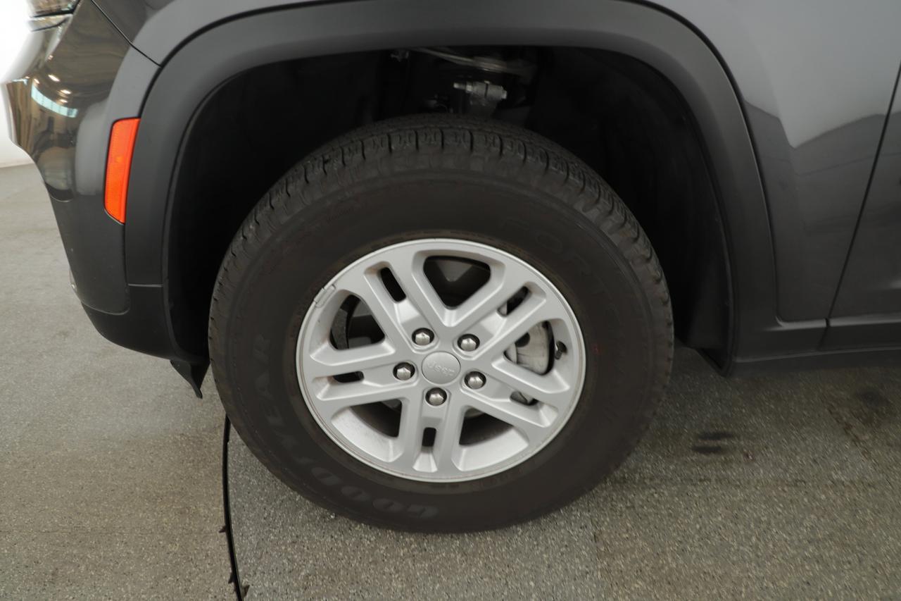 2025 Jeep Grand Cherokee Laredo New Braunfels TX